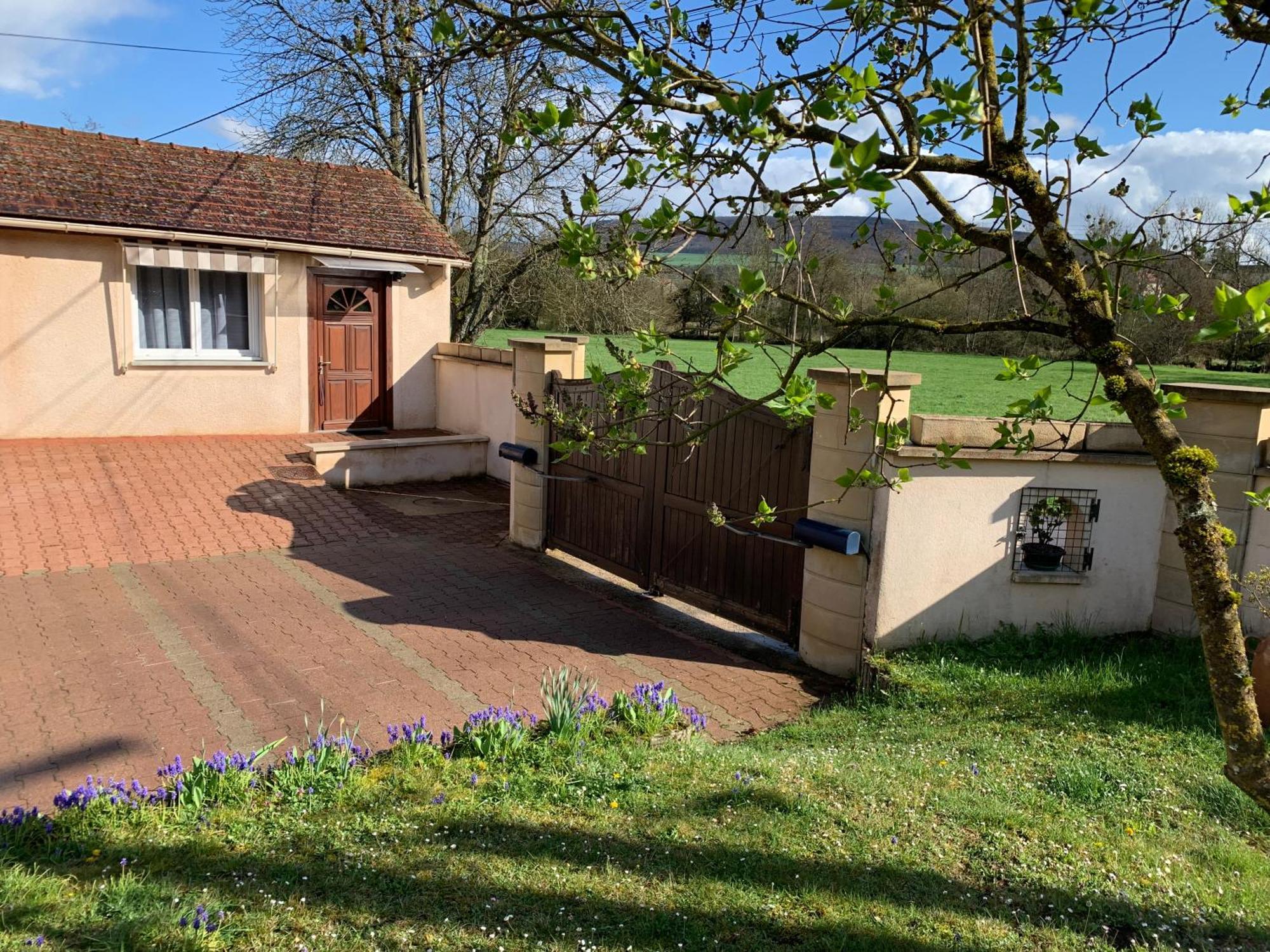 Les Ouches Apartamento Fleurey-sur-Ouche Exterior foto
